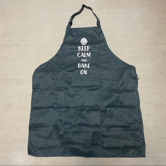 Keep Calm And Bake On Apron with Pockets - Picture 1 of 5